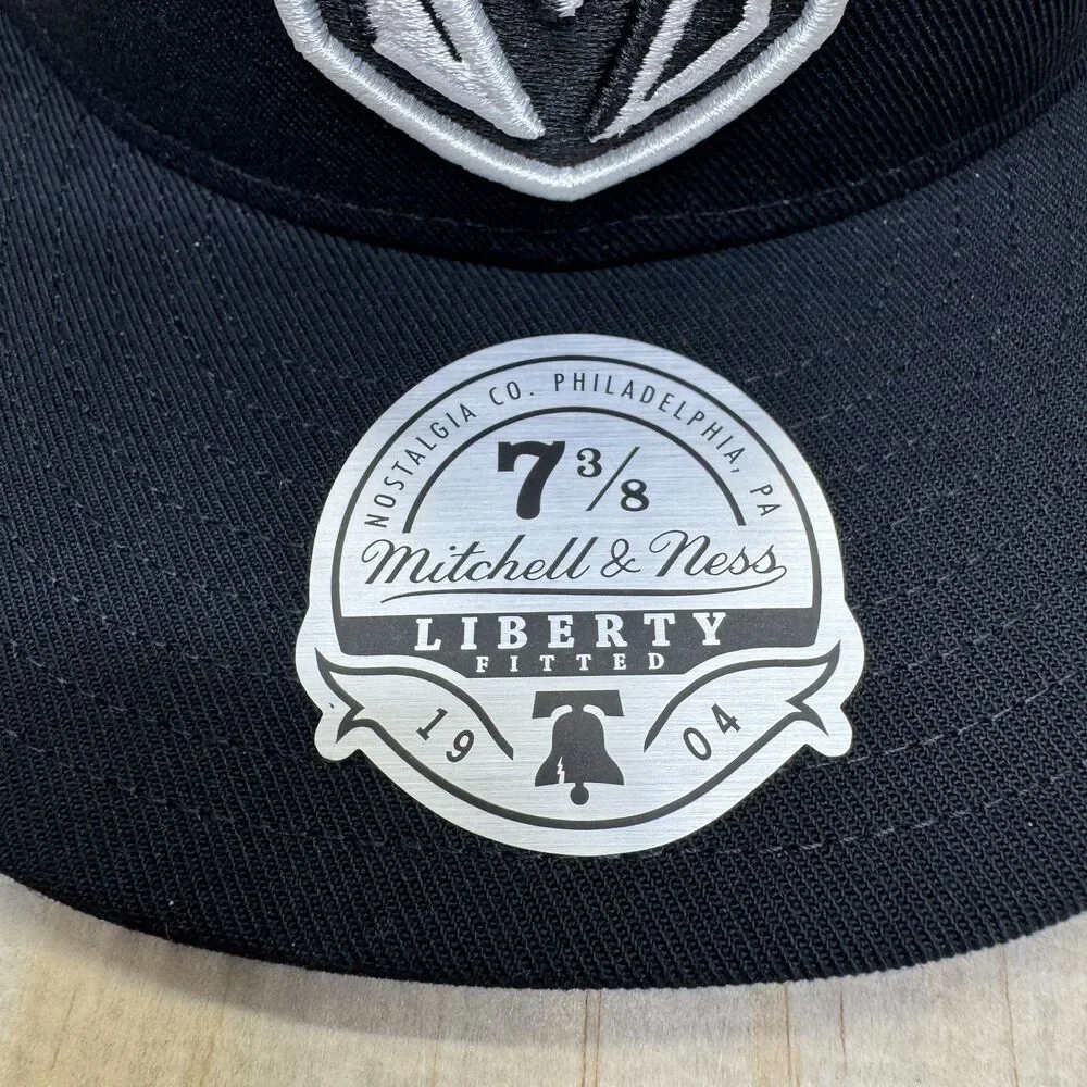 Mitchell & Ness new las